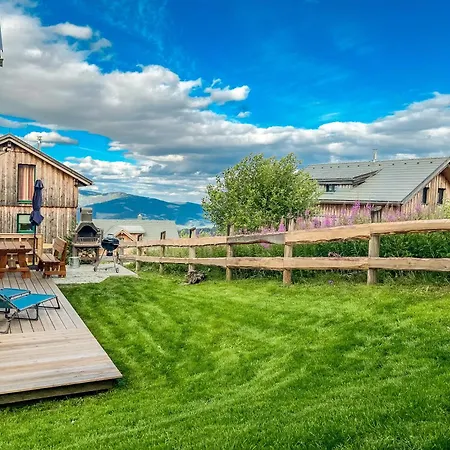 1a Nest - Grillen, Wandern, Panorama Sauna! Dağ evi *