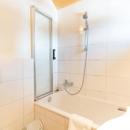 Chalet 1a Nest - Grillen, Wandern, Panorama Sauna! Klippitztorl